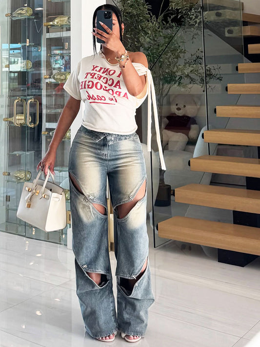 Cutout With Snap Jeans