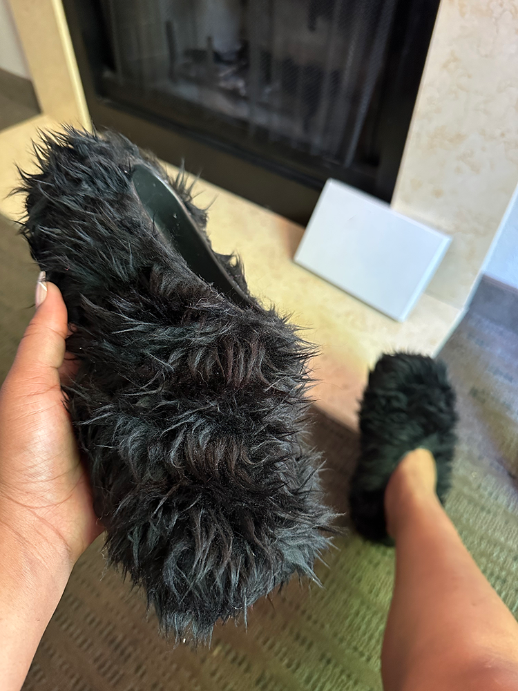 Soft Faux Fur Slides