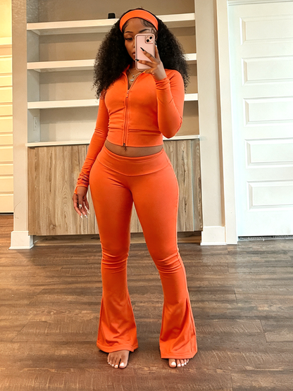 Ensemble veste sculptante et pantalon évasé avec bandeau