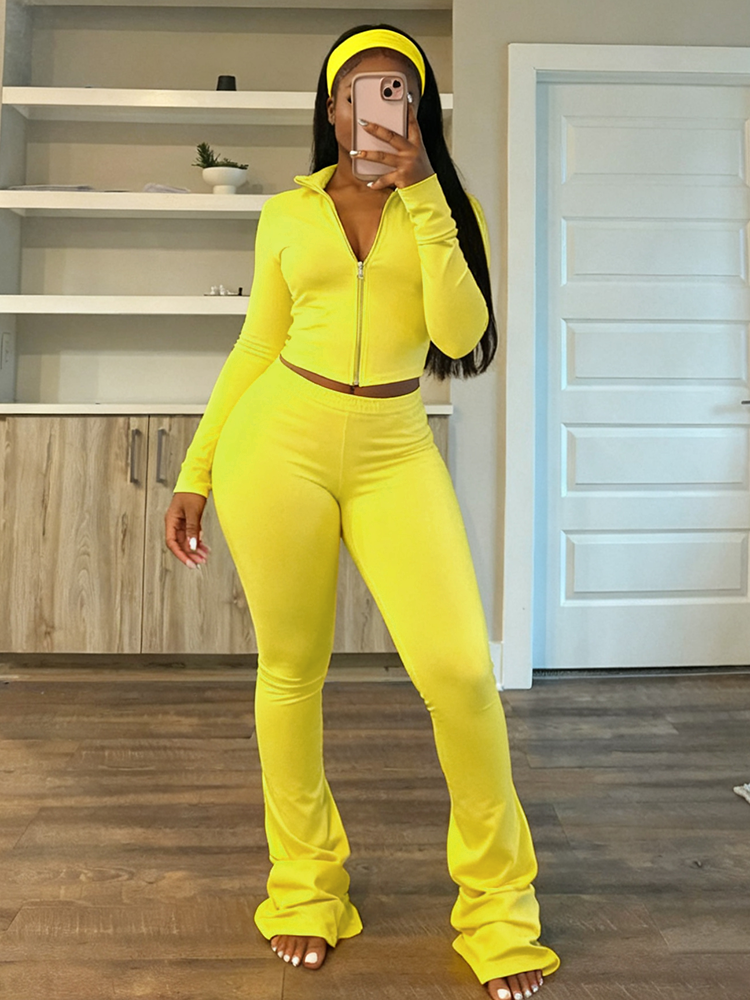 Ensemble veste sculptante et pantalon évasé avec bandeau