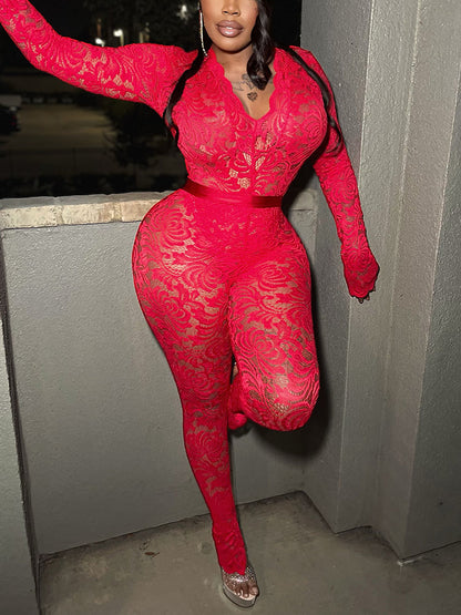 Ensemble body et pantalon en dentelle