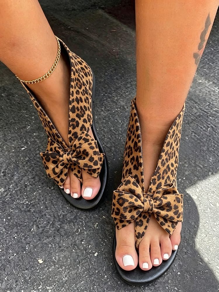 Suede Bow Thong Flat Sandals