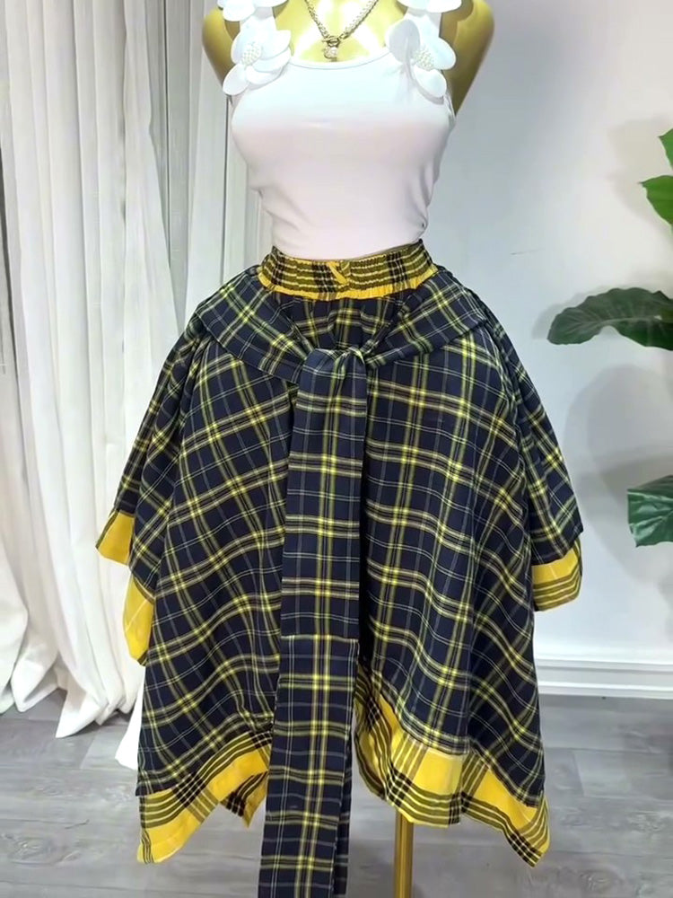 Contrast Plaid Asymmetric Skirt