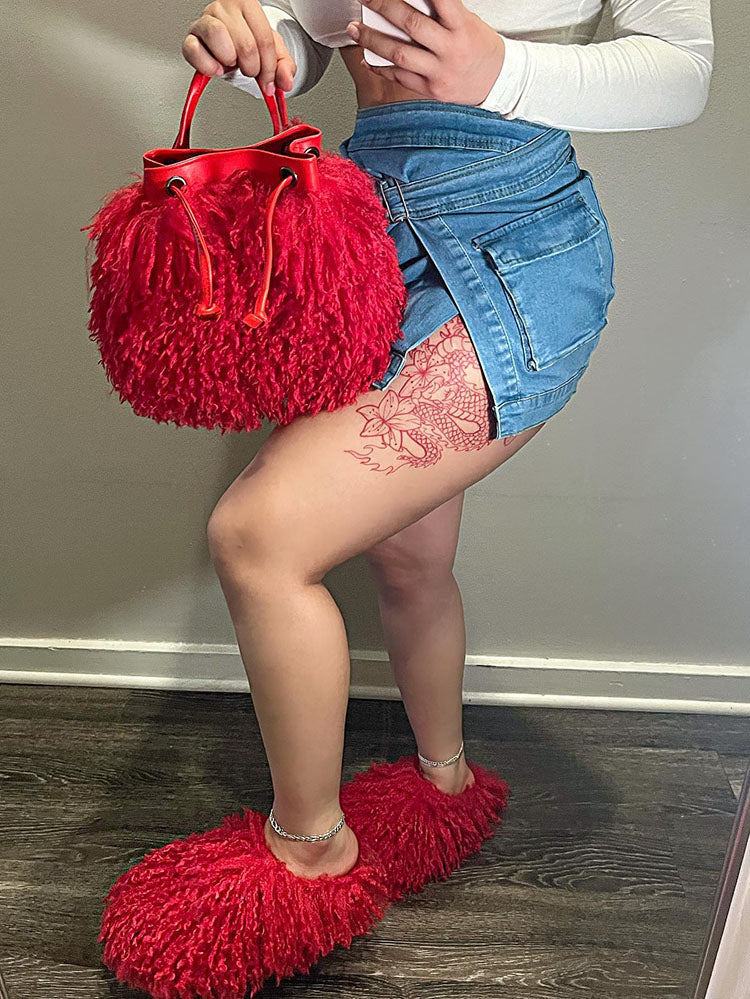 Ensemble sac et claquettes en fourrure moelleuse