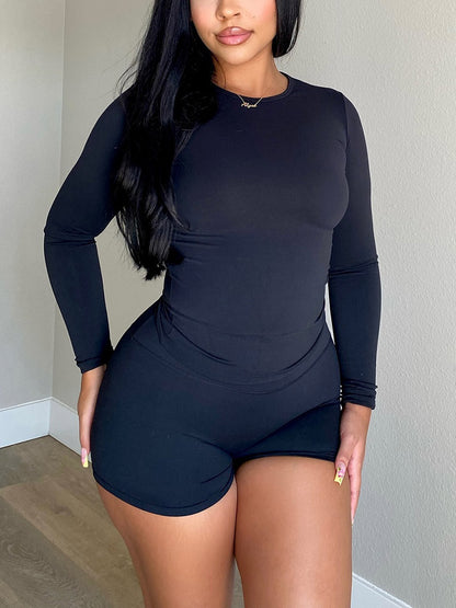 Tight-Fitting Crop Tops & Shorts Set