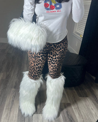 Bottes en fausse fourrure