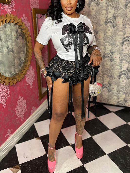 Ensemble haut court à nœud et short en dentelle