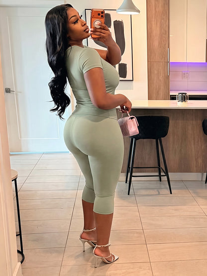 Effortless Fitted Tee & Capri Leggings Set