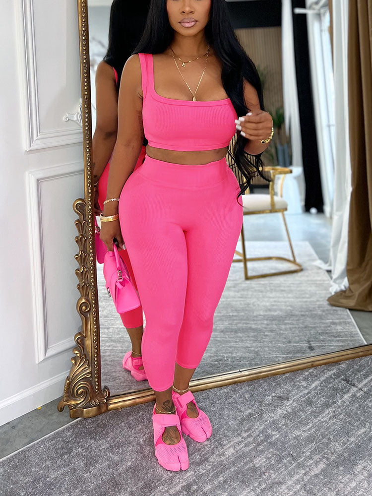 Ensemble haut court côtelé et leggings