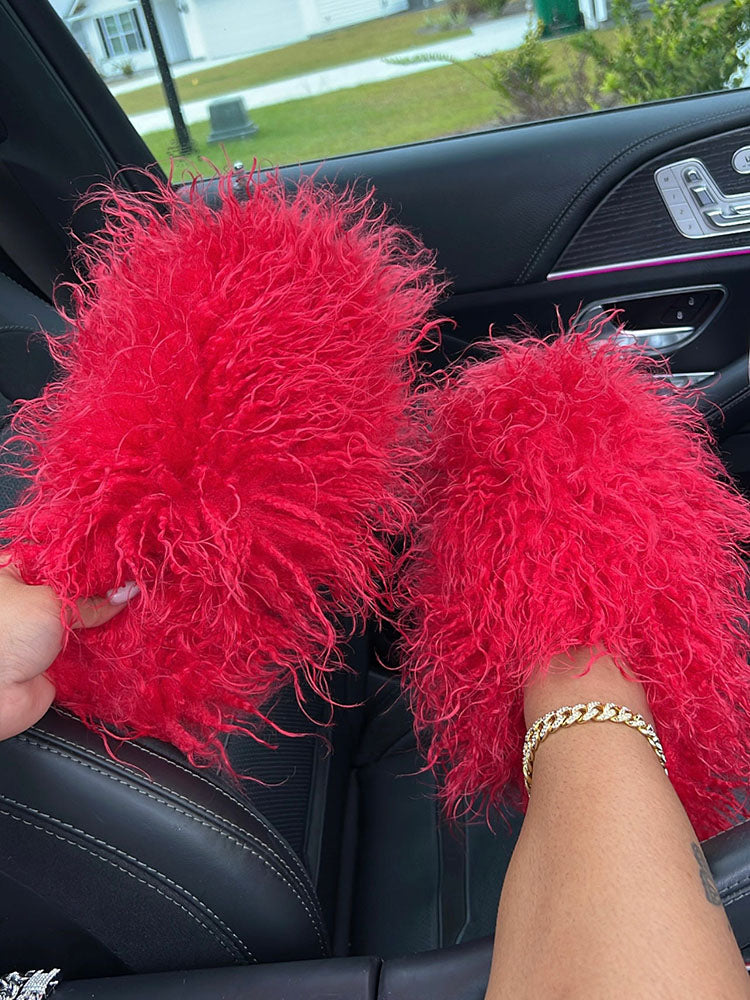 Ensemble sac et claquettes en fourrure moelleuse