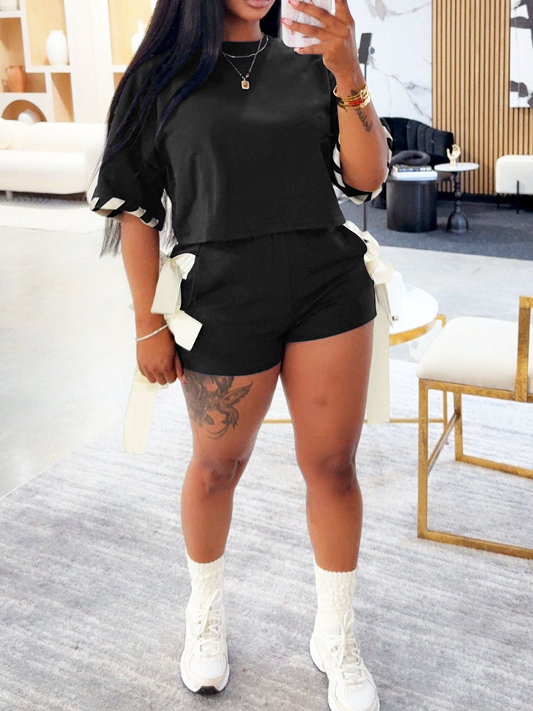 Ensemble haut court contrasté et short à nœud papillon