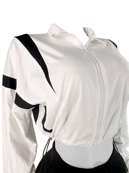 Ensemble veste courte contrastée et short motard