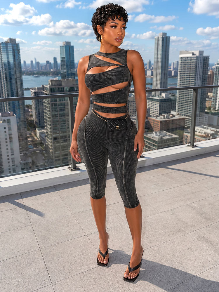 Bold Cutout Ribbed Capri Jumpsuit