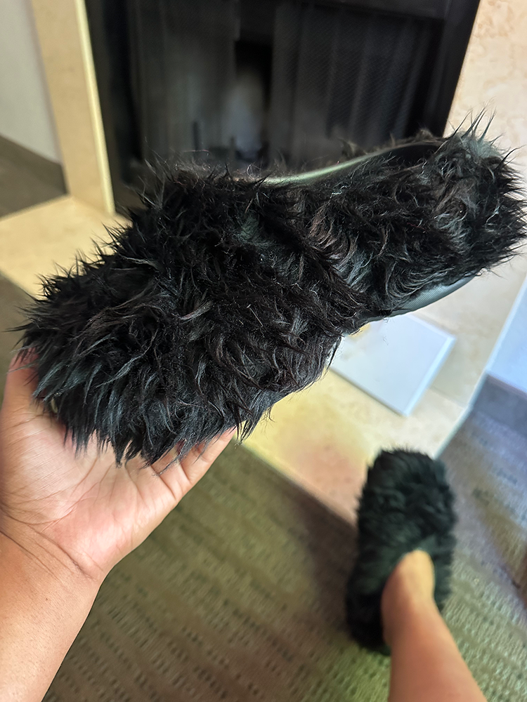 Soft Faux Fur Slides