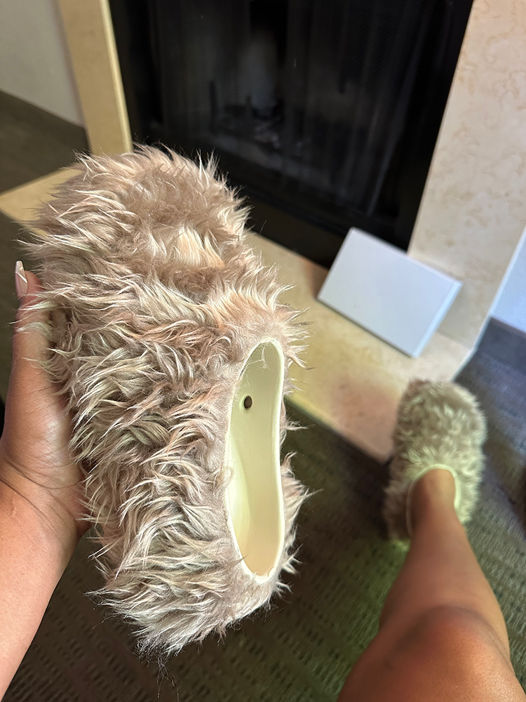 Soft Faux Fur Slides
