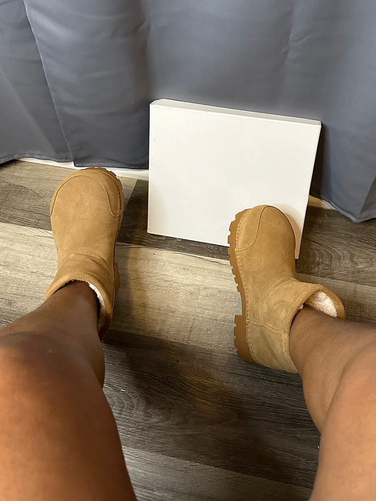 Suede Big Toe Snow Boots