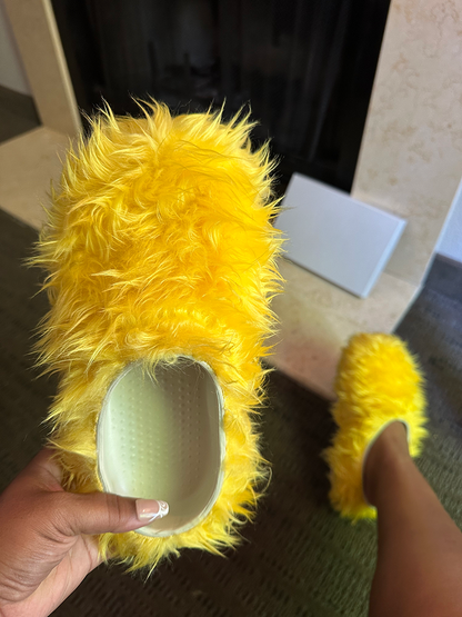 Soft Faux Fur Slides