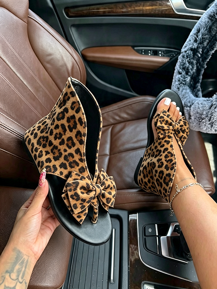 Suede Bow Thong Flat Sandals