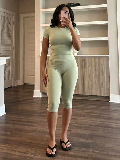 Effortless Fitted Tee & Capri Leggings Set