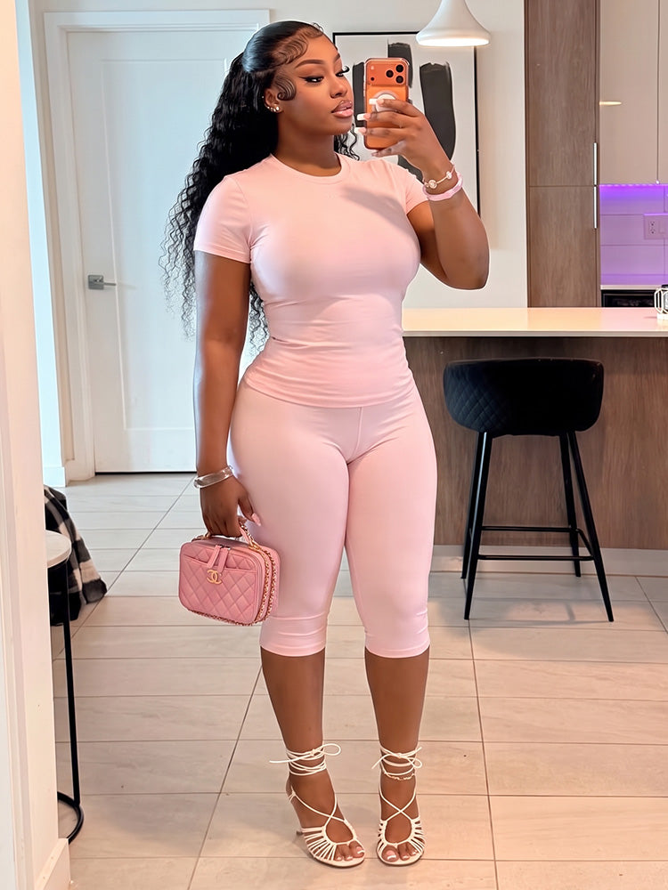 Effortless Fitted Tee & Capri Leggings Set