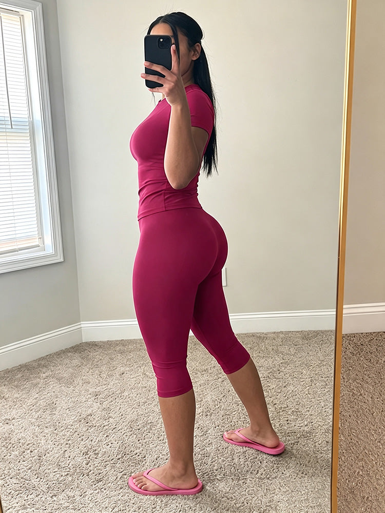 Effortless Fitted Tee & Capri Leggings Set