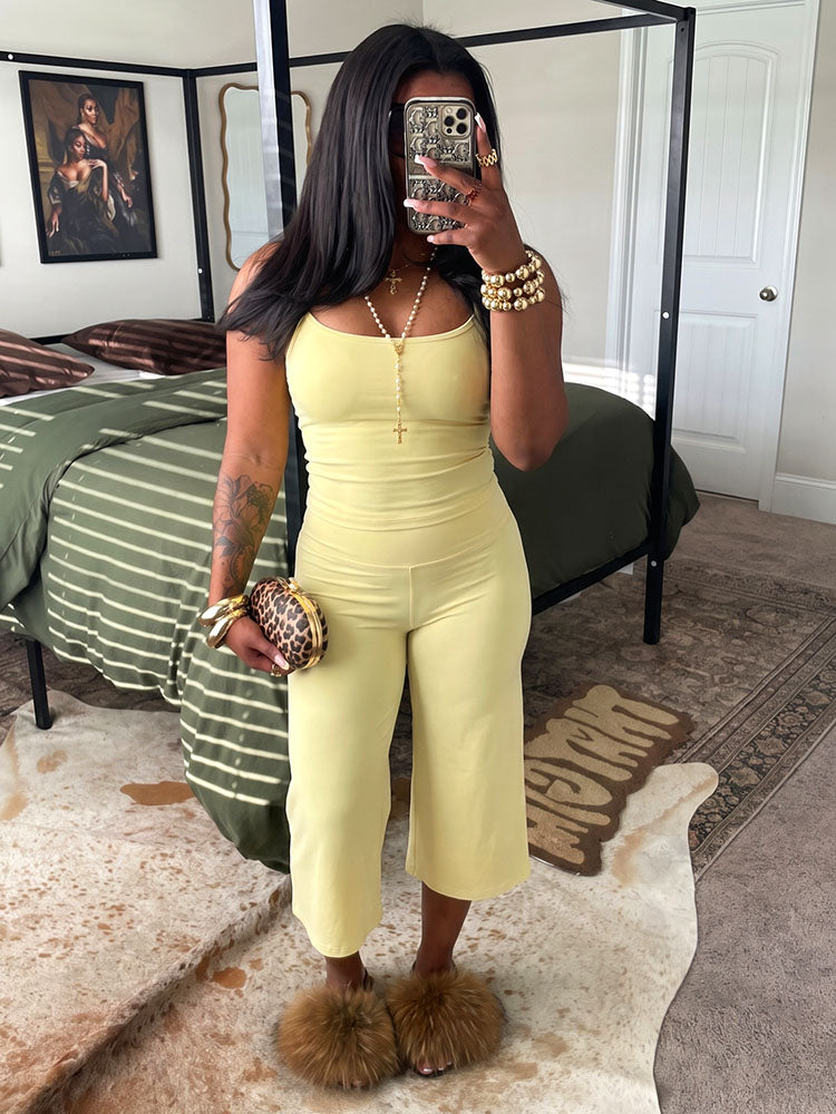 Soft Cami Top & Wide Capri Pants Lounge Set
