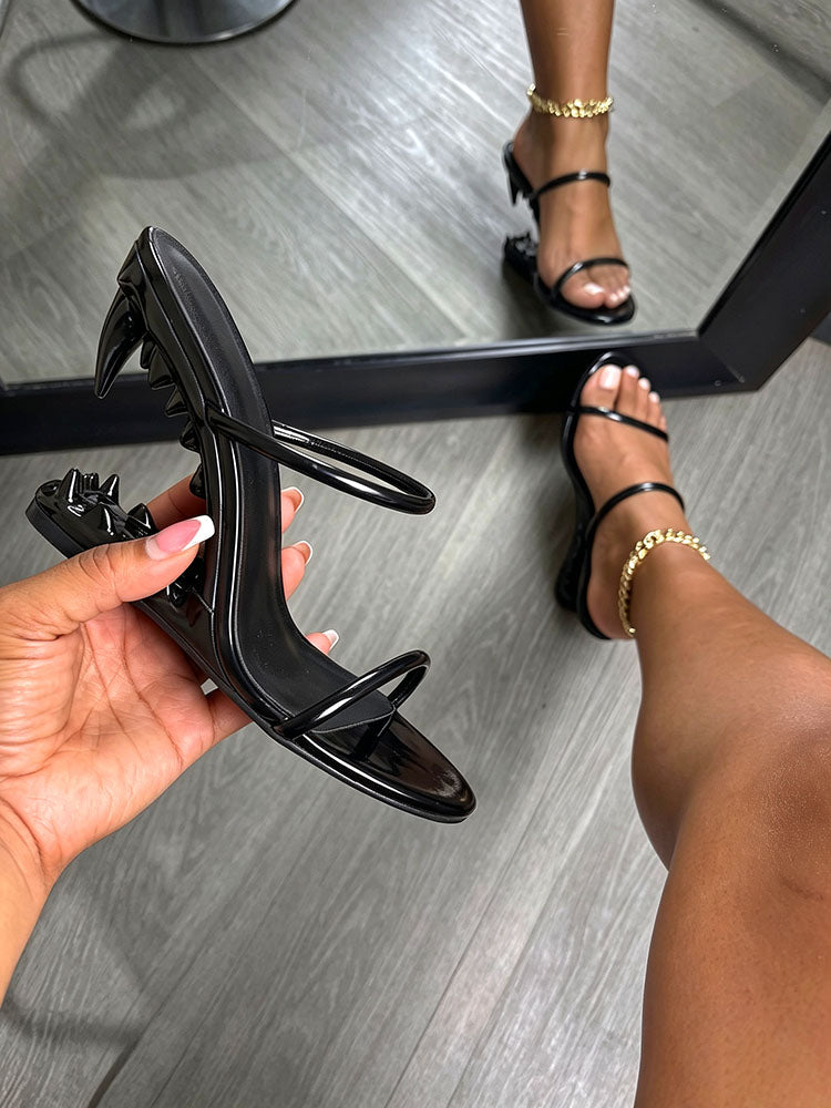 Metallic Teeth Jaw Wedge Thong Sandals