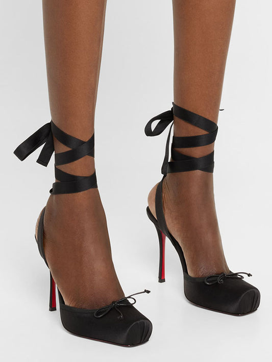 Escarpins de ballet en satin avec lien à la cheville