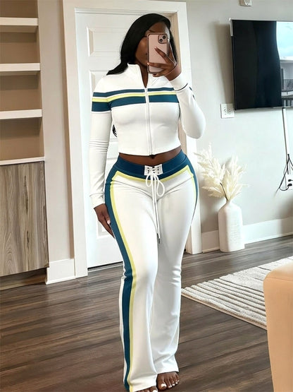Contrast Three-Piece Jet Set
