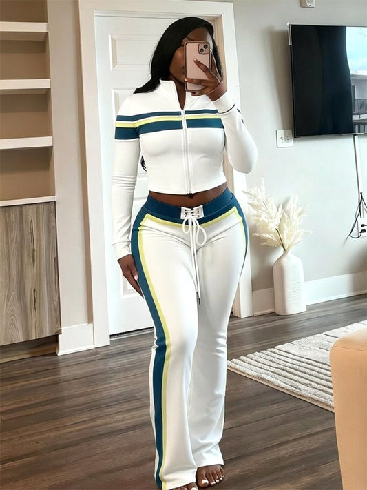 Contrast Three-Piece Jet Set
