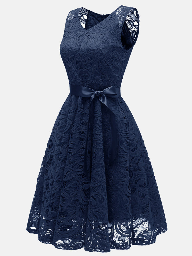 Elegant Sleeveless Lace Party Dress - ECHOINE