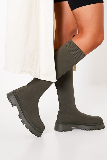 Knitted Flat Heel Sock Boots - ECHOINE