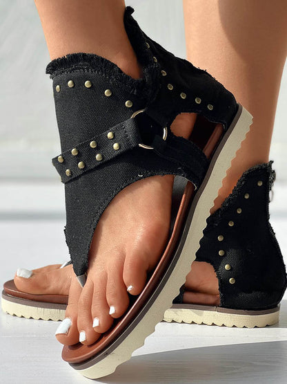 Star Print Studded Sandals - ECHOINE