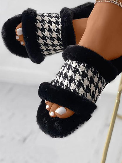 Houndstooth Fluffy Slides - ECHOINE