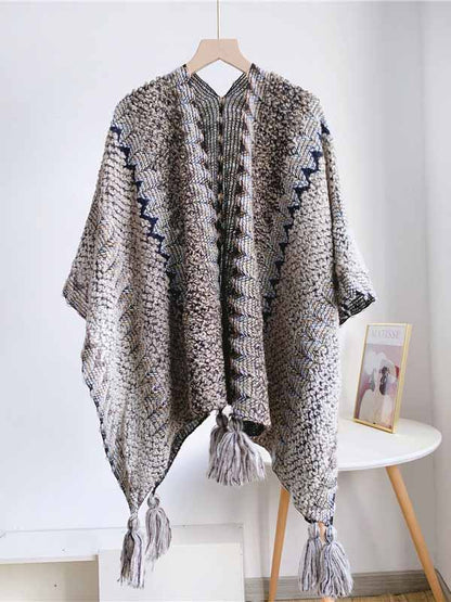 Knit Fringe Poncho - ECHOINE